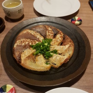  Gyoza