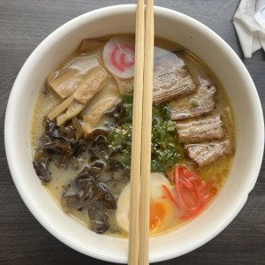 Tonkotsu ramen