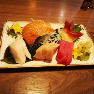 Sashimi mixto