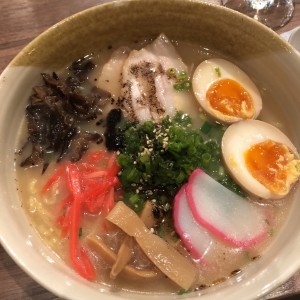 tonkotsu ramen