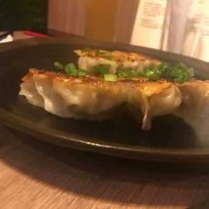 gyoza