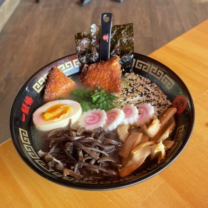 Ramen tradicional de pollo