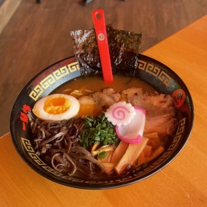 Ramen tradicional de puerco