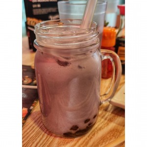 Taro bubble tea