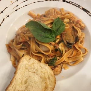 pasta aglio rosso