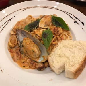 spaguetti de mariscos