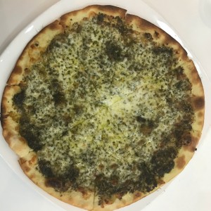 Pizza de pesto