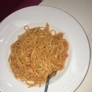 Pasta en salsa rosada