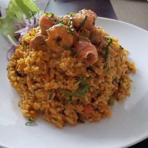 Arroz de mariscos. No es el chaufa ni a la chiclayana.