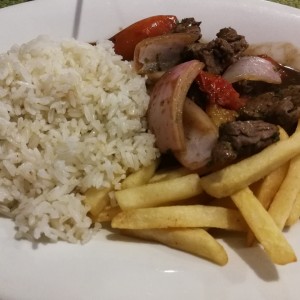 lomo saltado