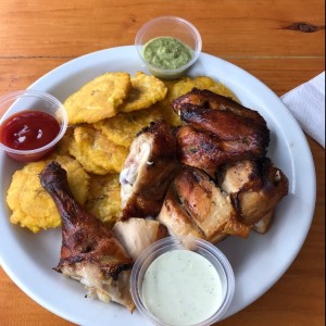 pollo asado con patacones