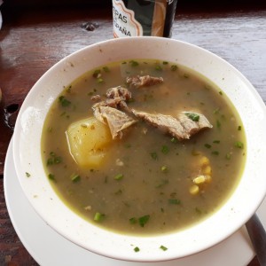 sopa de costillas