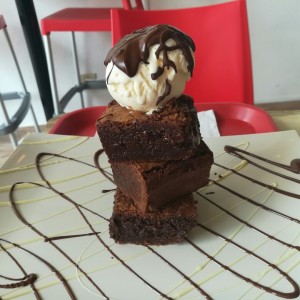 torre de brownies