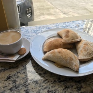 empanadas de queso 