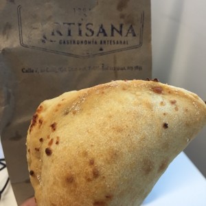 empanada de queso blanco