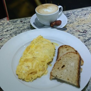 Omelette con cappucino