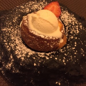 postre volcan con dulce de leche