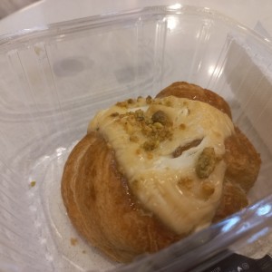 pistacho croissaint