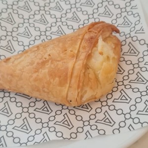 SNACKS - Tiropita