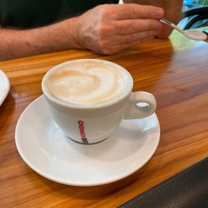 capuchino de cafe nado