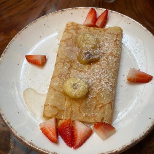 Crepe de banano y caramelo