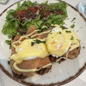 Huevos benedictinos