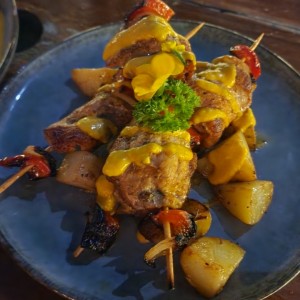 BROCHETA ANTICUCHO DE POLLO