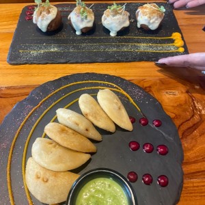 empanadas y croquetas de chorizo