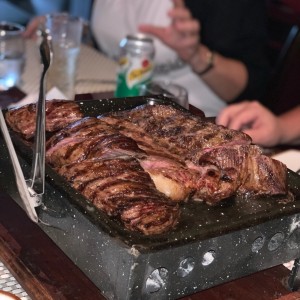 Parrillada Especial de Cortes Importados