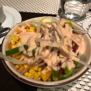 ensalada con aderezo de mayonesa