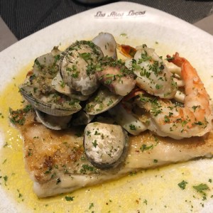 PESCADOS - Corvina Pescatore