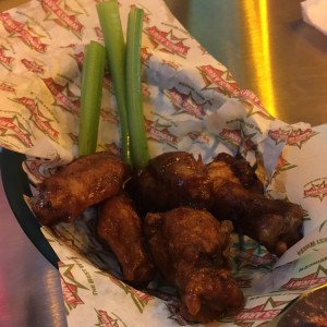 Wings con salsa de tamarindo