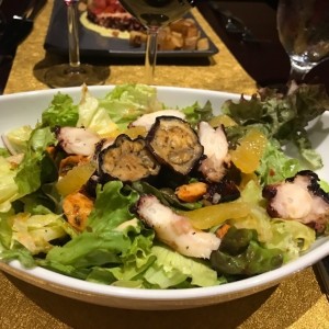 Ensalada de pulpo al grill