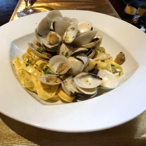 Pasta al Vongole