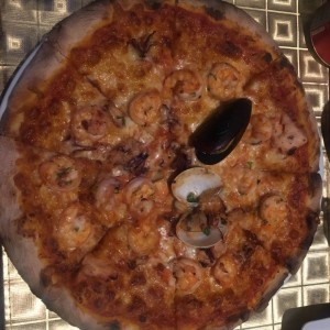 Pizza fruti di mare