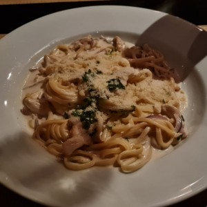 Pasta de pollo