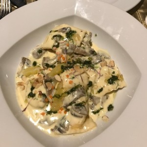 ravioli de salmon