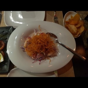 Ceviche de Pez Blanco y Camarones
