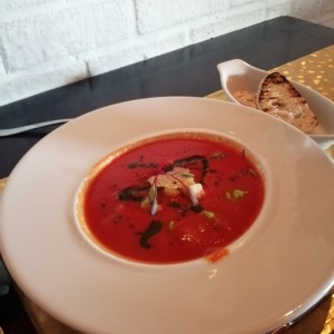 sopa de tomate