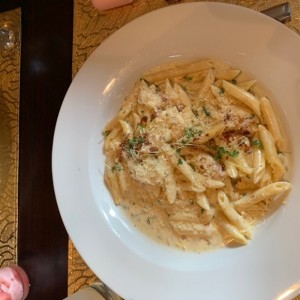 penne a la carbonara