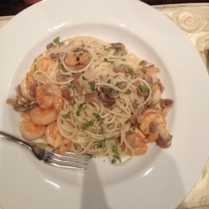 Pasta con camarones