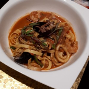 Fetuccine Frutti di Mare 