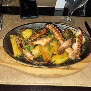 Principales - Pulpo al Grill