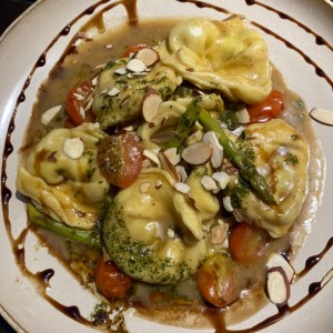 Tortelloni De Cordero Al Perfume De Romero