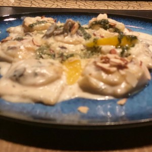 Ravioli de salmon