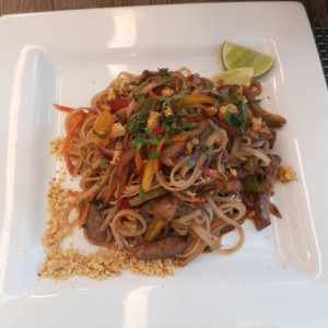 Pad Thai con filete