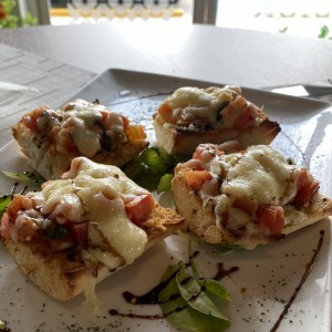 Entradas - Bruschetta Pastissima