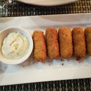 Croquetas de Salmon