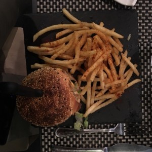 HAMBURGUESAS ARTESANALES - Coliseum Burger