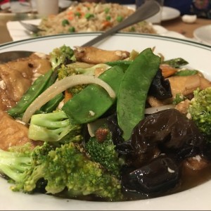 Tofu con vegetales 